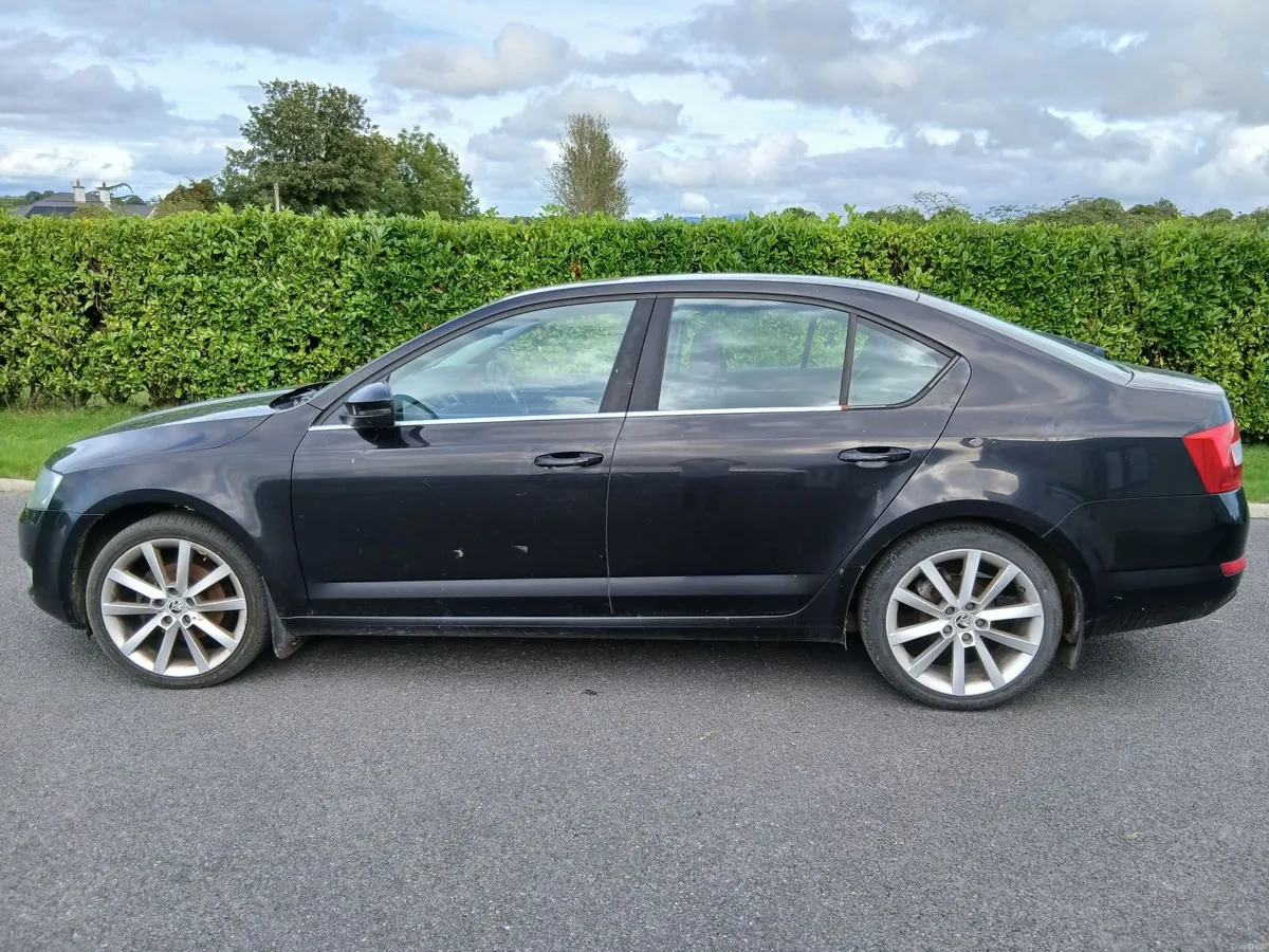 Skoda Octavia 2013 - Image 2