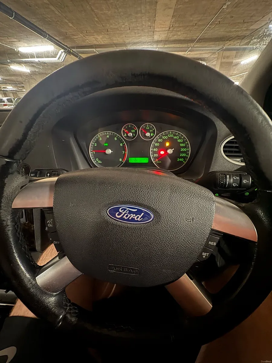 Ford focus - Image 6