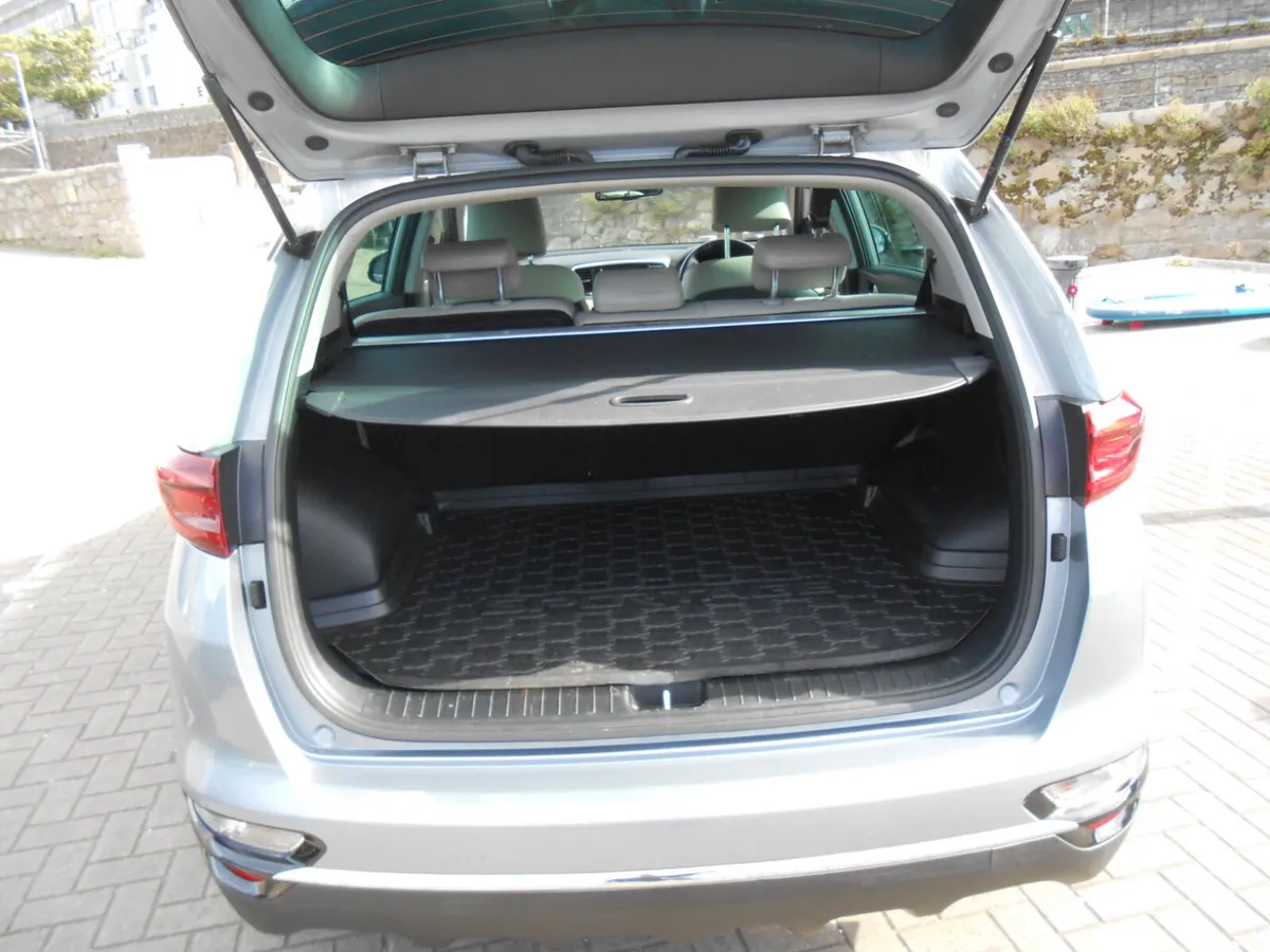 Kia Sportage Diesel Hybrid K3 High Spec 2020 - Image 6