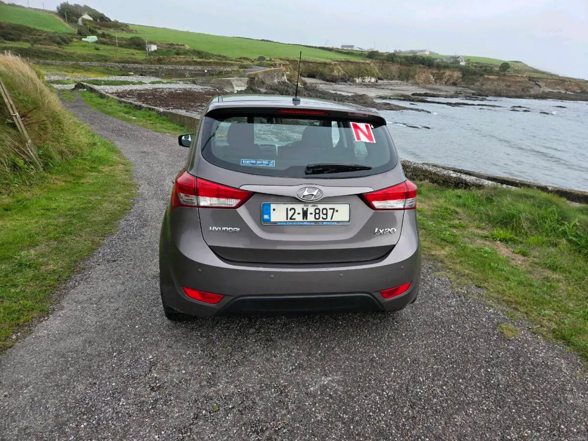 Hyundai IX20 (Automatic) - Image 3