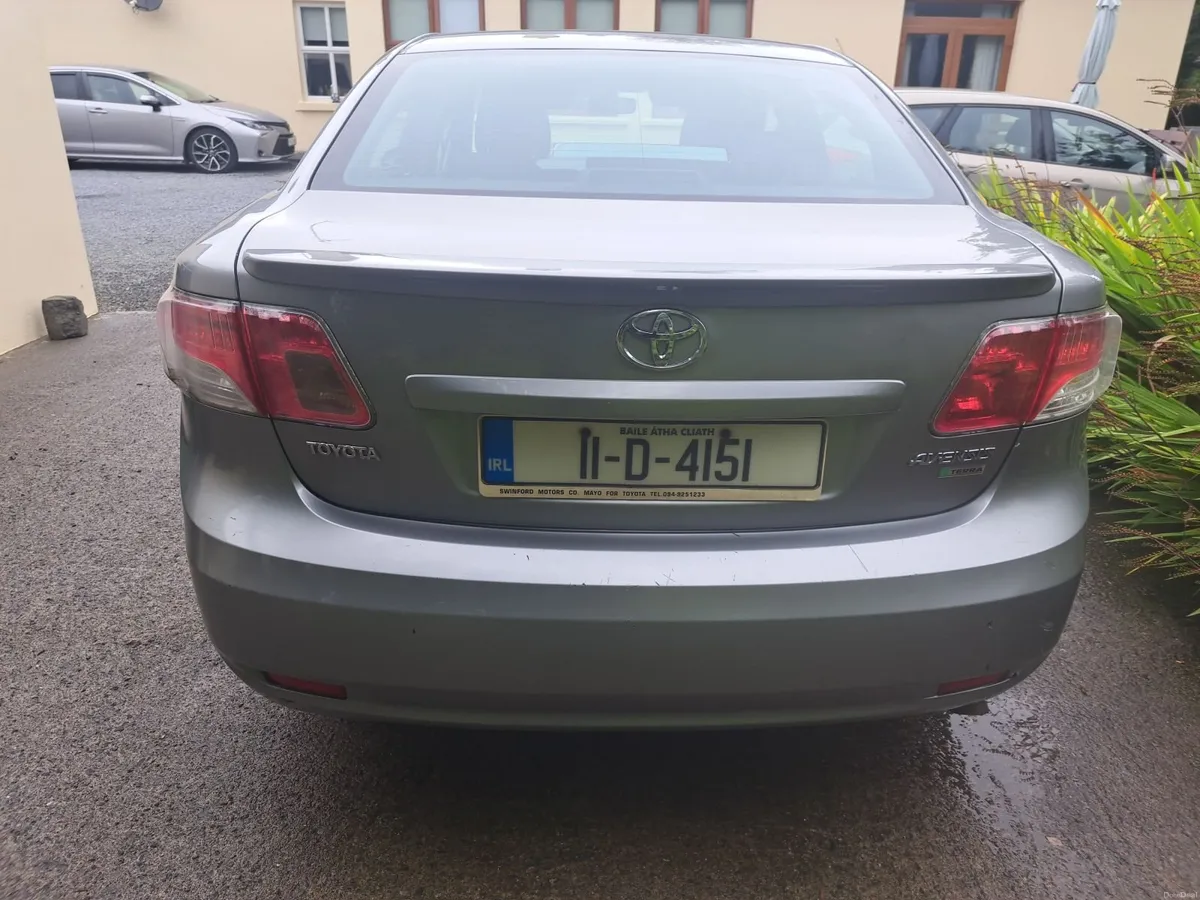 Toyota Avensis Terra 2011, 2 liter Diesel D4D - Image 4