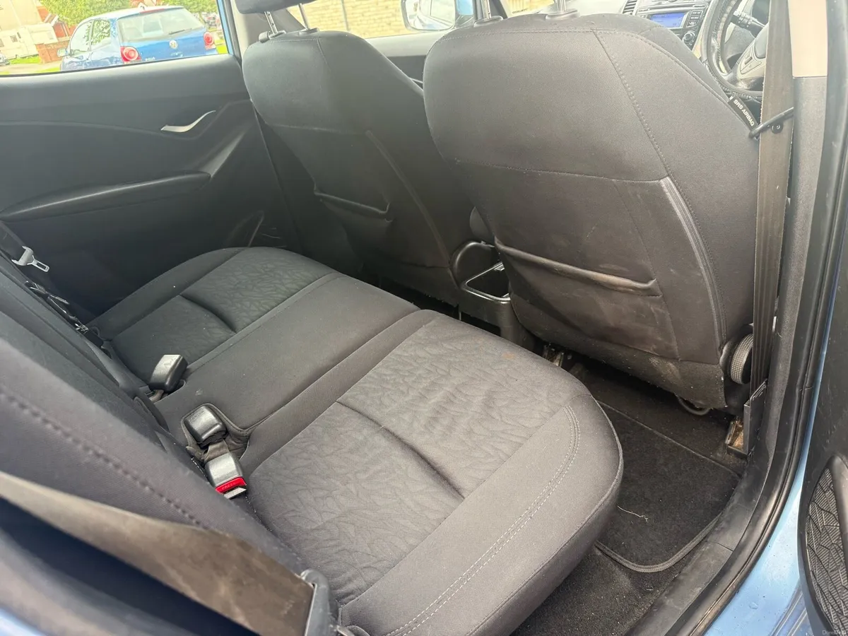 131 Hyundai Ix-20 - NCTD 07/27 - 1.4 Diesel - Image 5