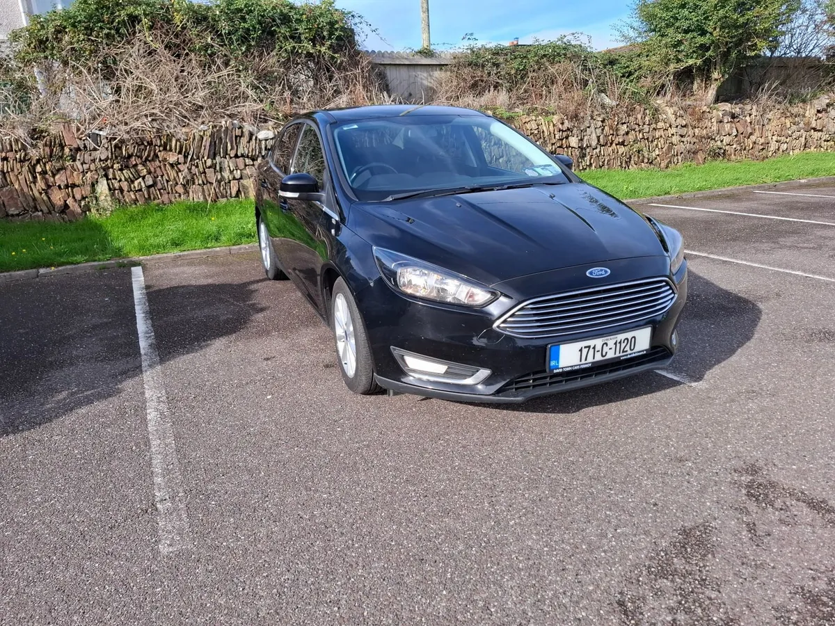 Ford Focus 2017 - Image 2