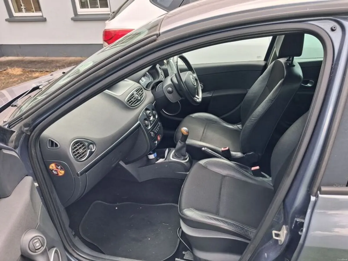 2008 Renault Clio deposit taken - Image 4