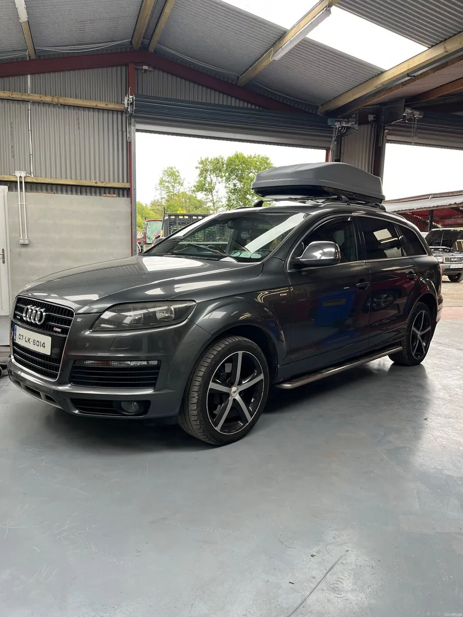 Audi Q7 - Image 3