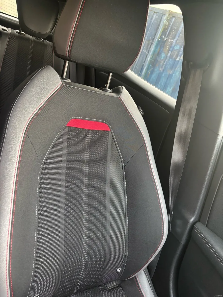 Opel Mokka top spec Quick sale ! - Image 5