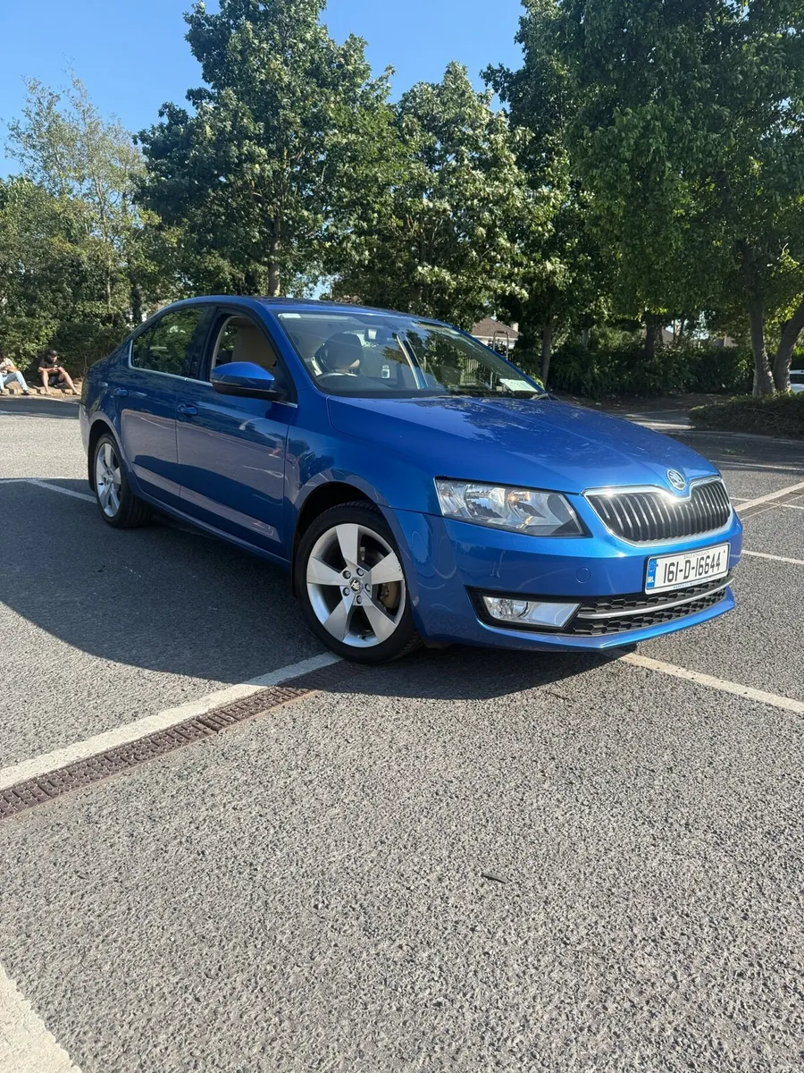 Skoda Octavia VERY LOW KLMs - Image 1