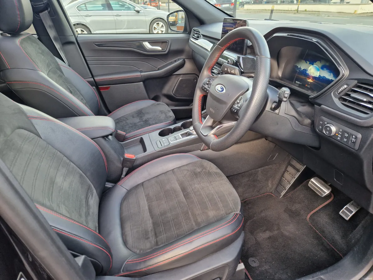 Ford Kuga 2023 - Image 5