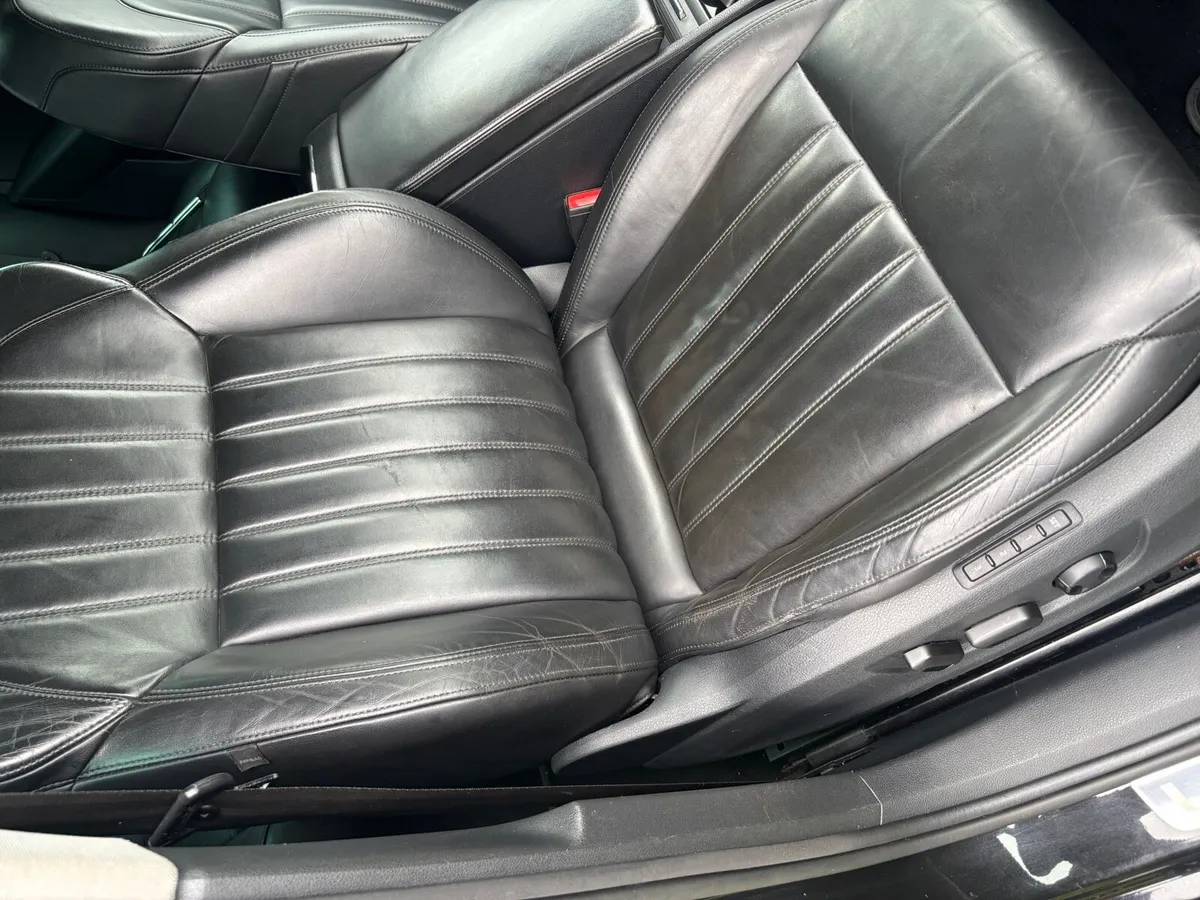 Skoda Superb L&K 2017 Automatic - Image 5