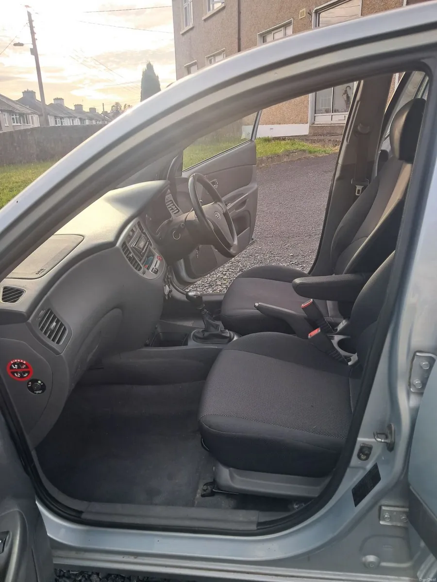 Kia Rio 2007 - Image 3