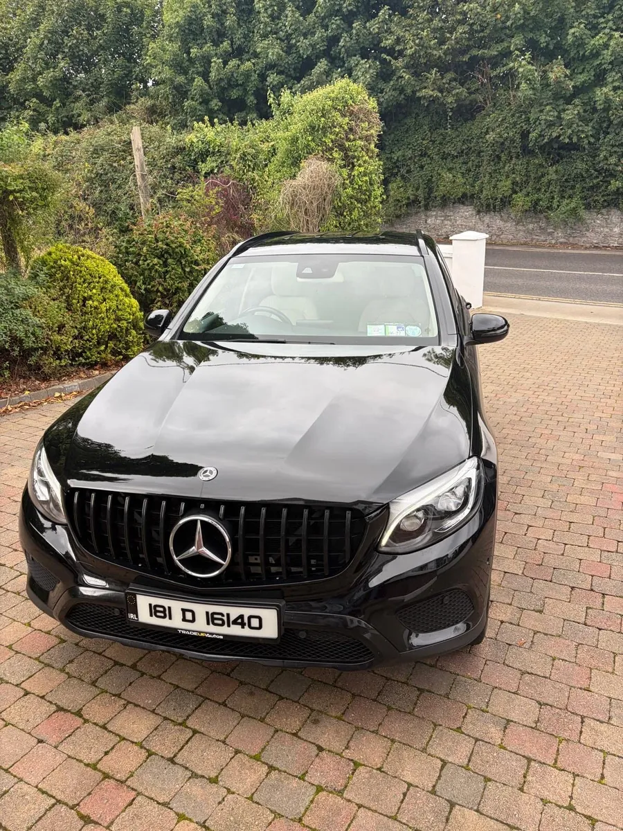 Mercedes Benz GLC 250 AMG - Image 2