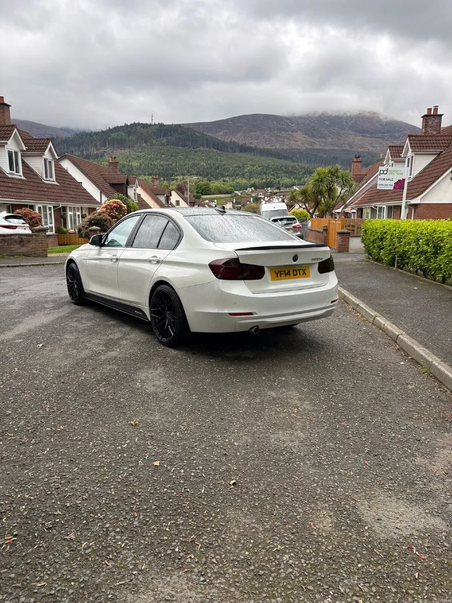 BMW 3-Series 2014 - Image 4