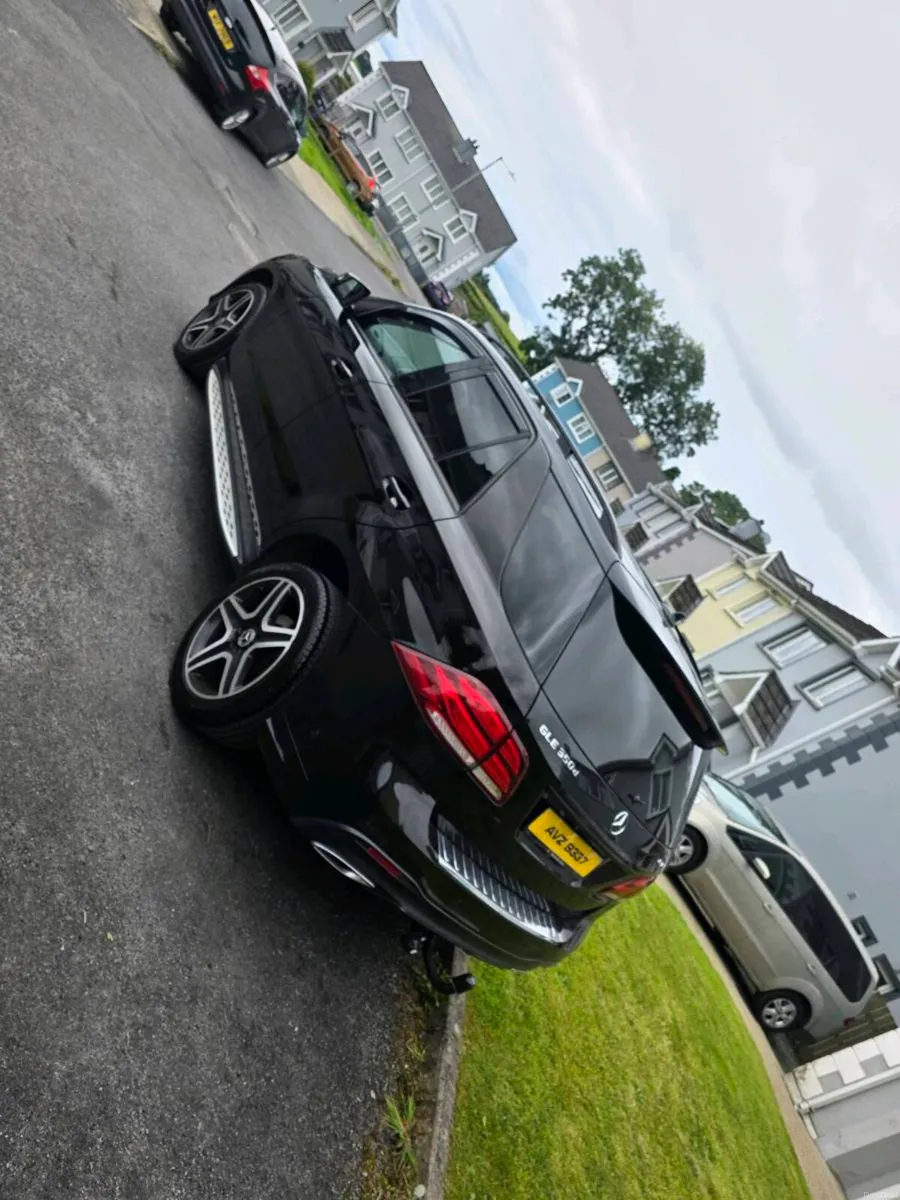 2018 Mercedes benz gle 350 amg - Image 3