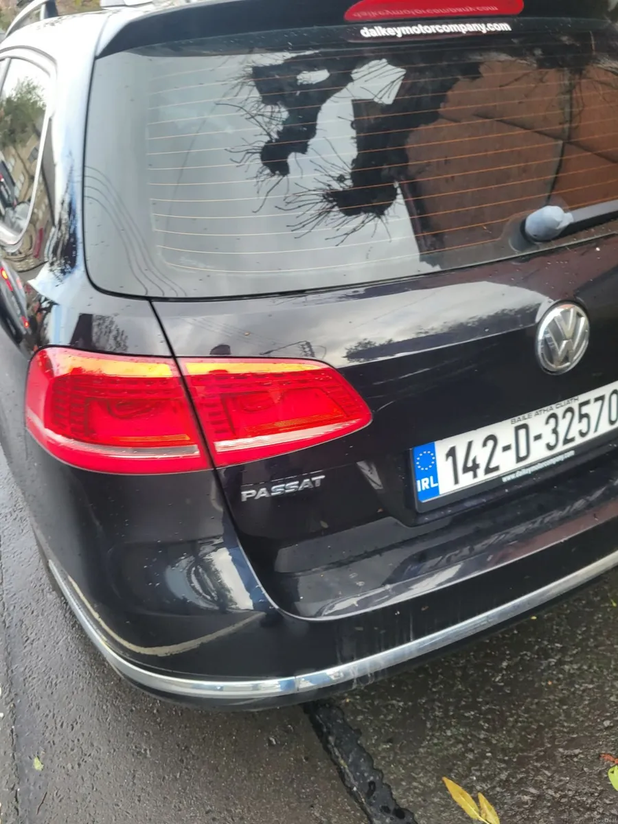 Volkswagen Passat 2014 - Image 5