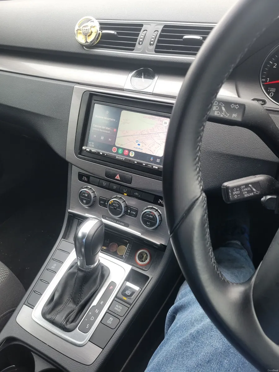 Volkswagen Passat 2014 - Image 3