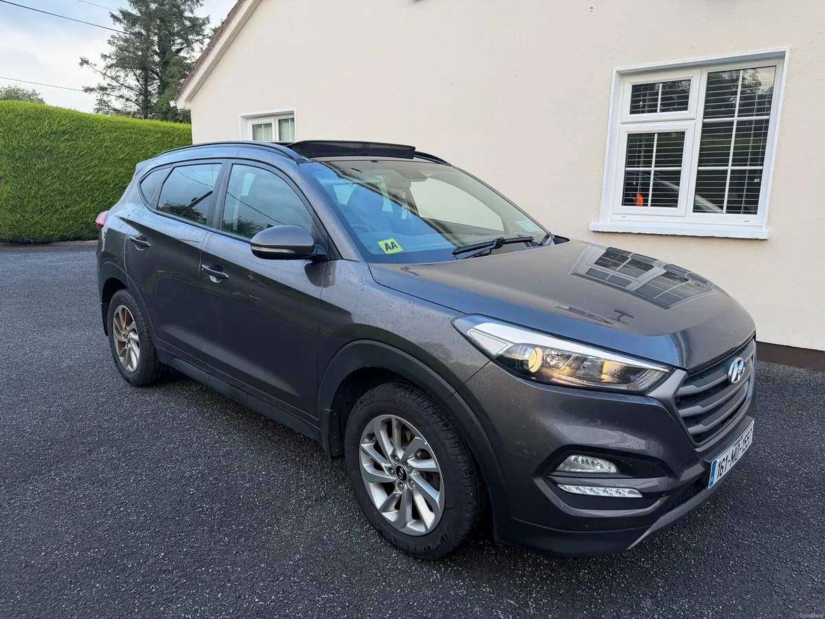 2016 Hyundai Tuscon Premium - NCT 02/28 - Image 1