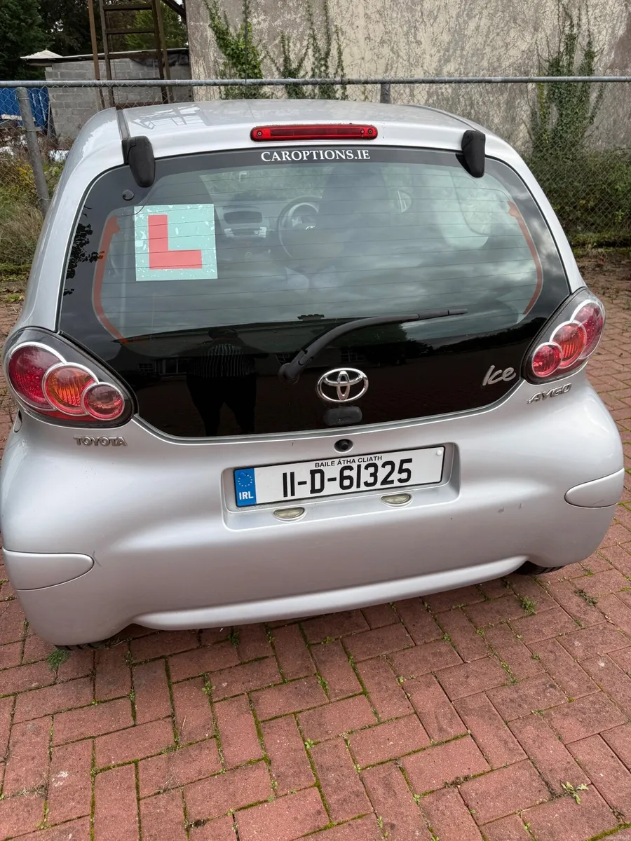 Toyota Aygo 2011 - Image 5