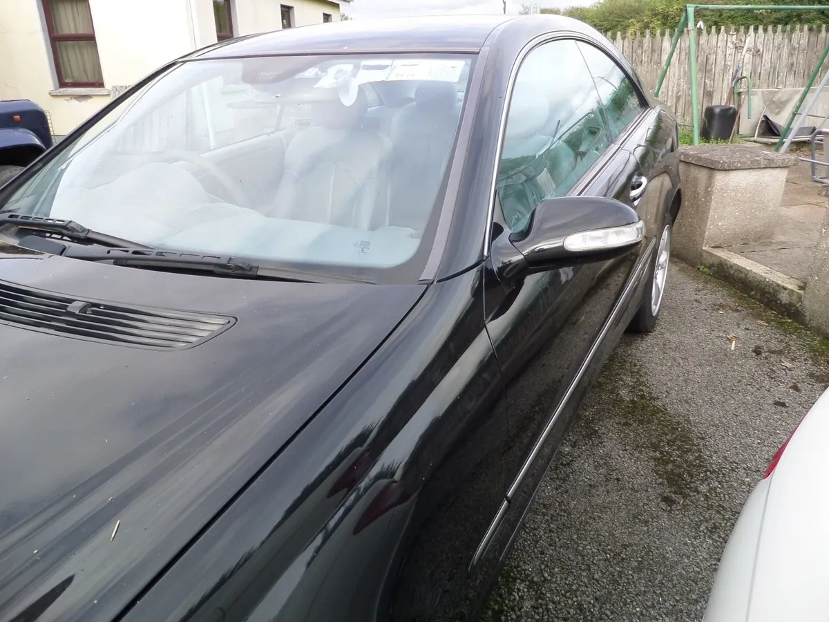 Mercedes-Benz C-Class 2011 - Image 6