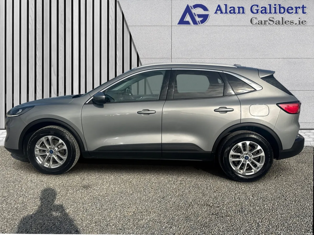 Ford Kuga TITANIUM 2.0TDCI 4x4 AUTO 190BHP - Image 5