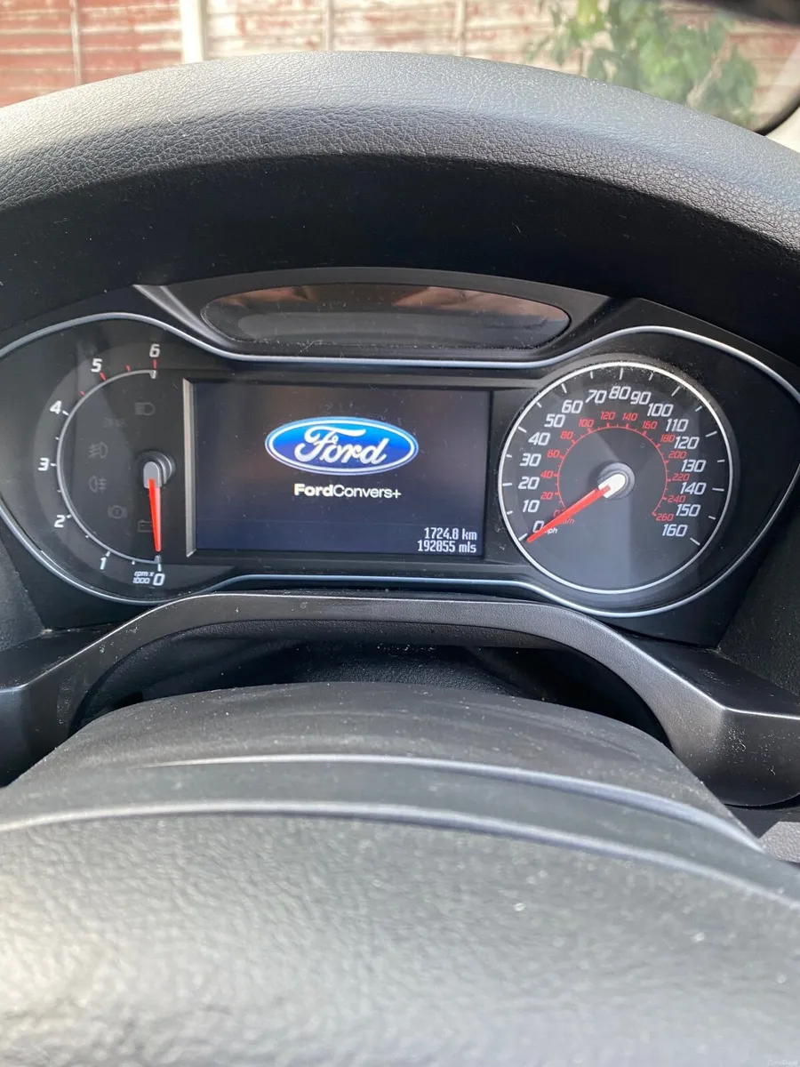 Ford S-Max 2013 - Image 2