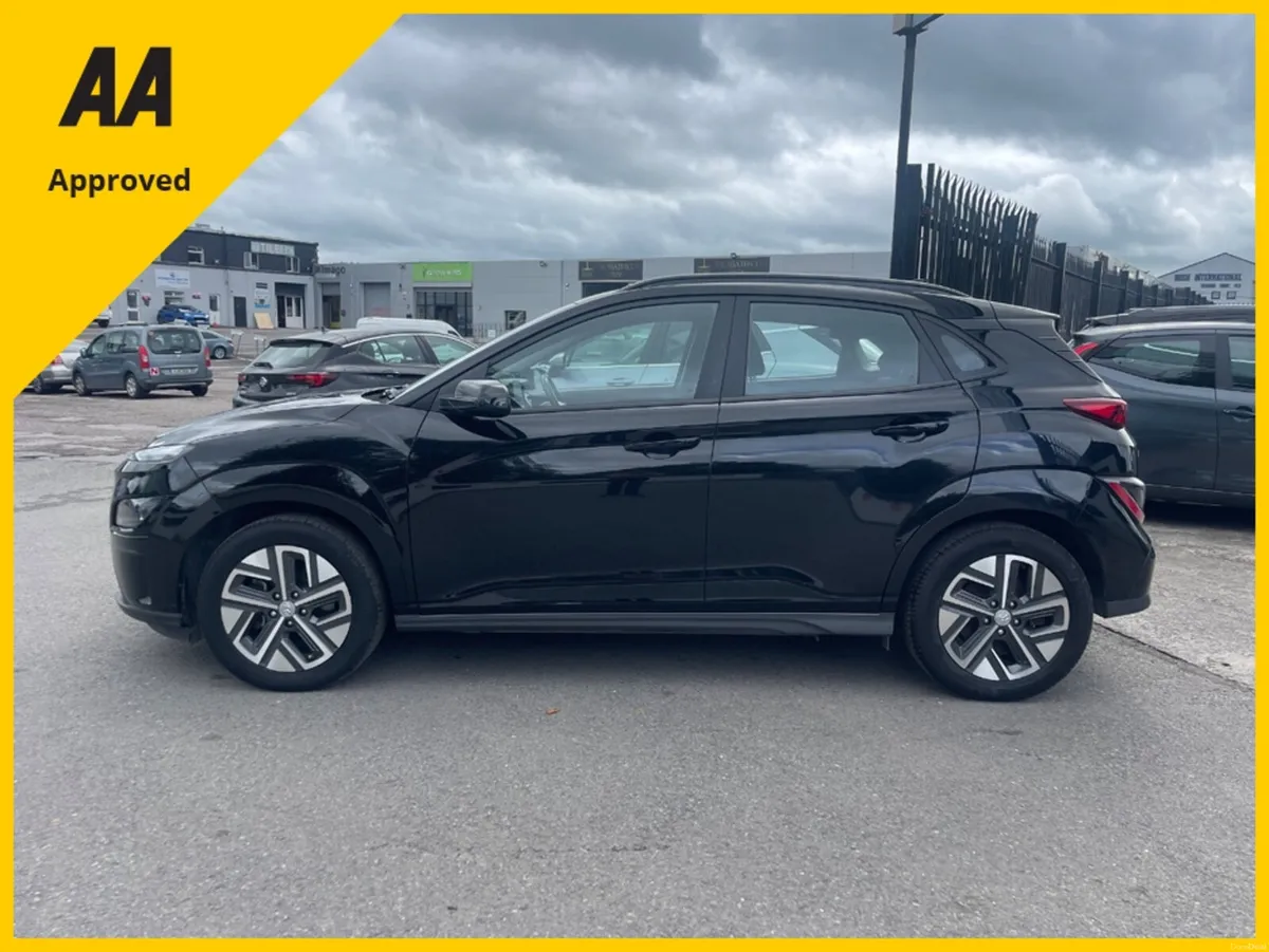 Hyundai KONA SE CONNECT EV FREE DELIVERY - Image 3
