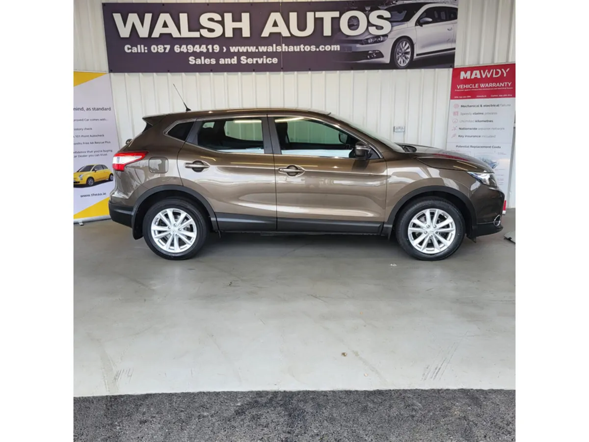 Nissan Qashqai 1.6 DSL SV CVT 4DR AUTO - Image 5
