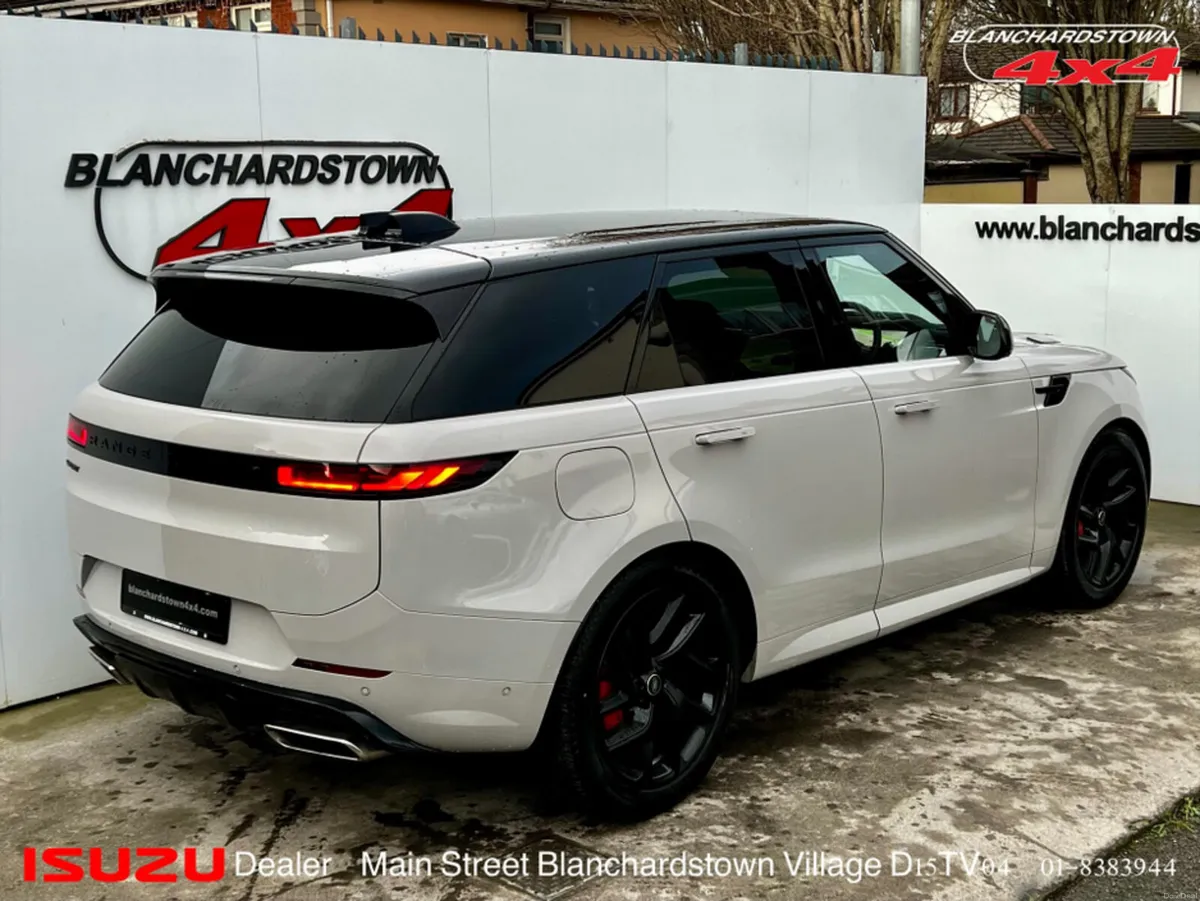 Land Rover Range Rover Sport P460E DYNAMIC SE SHOW - Image 2