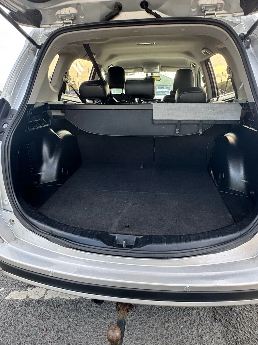 TOYOTA RAV4 - Image 5