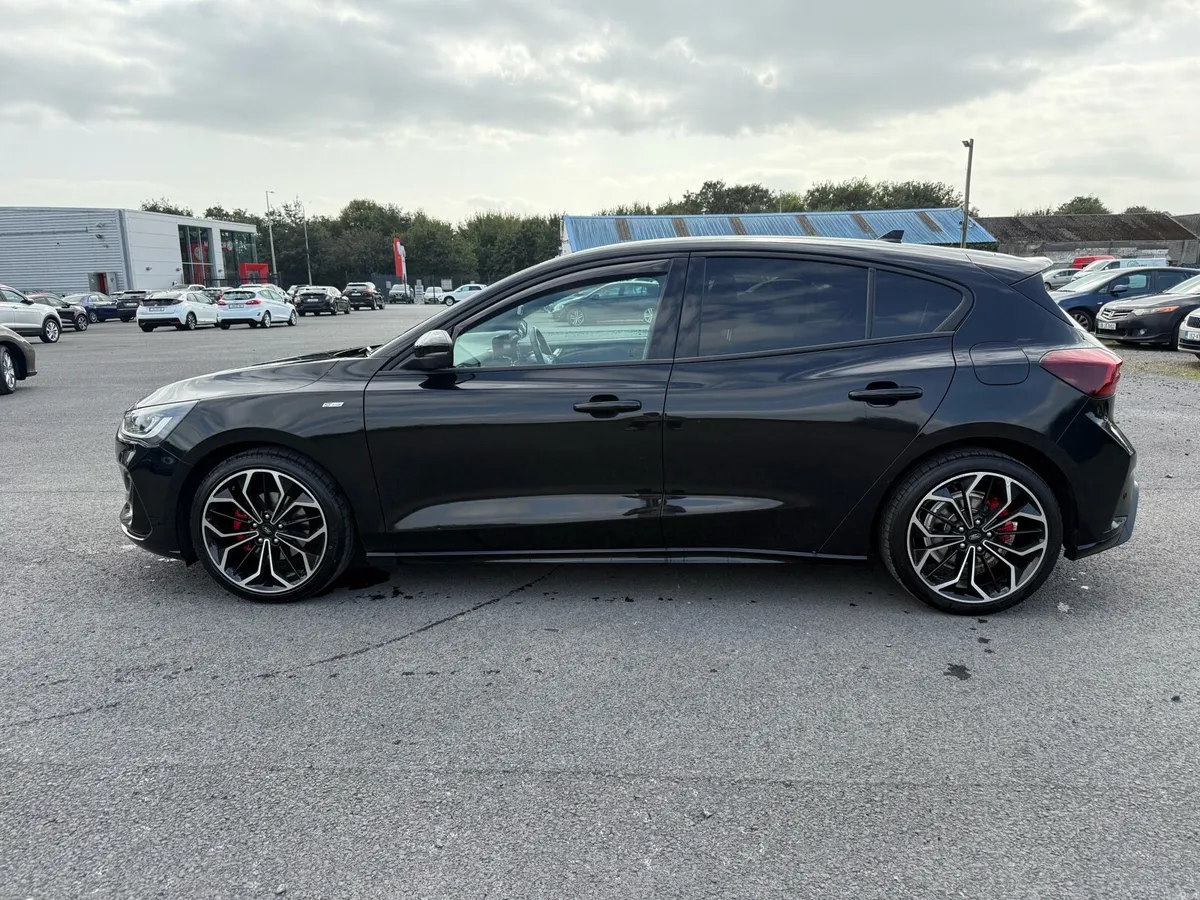221 Ford focus st line 1.0 petrol manual - Image 5
