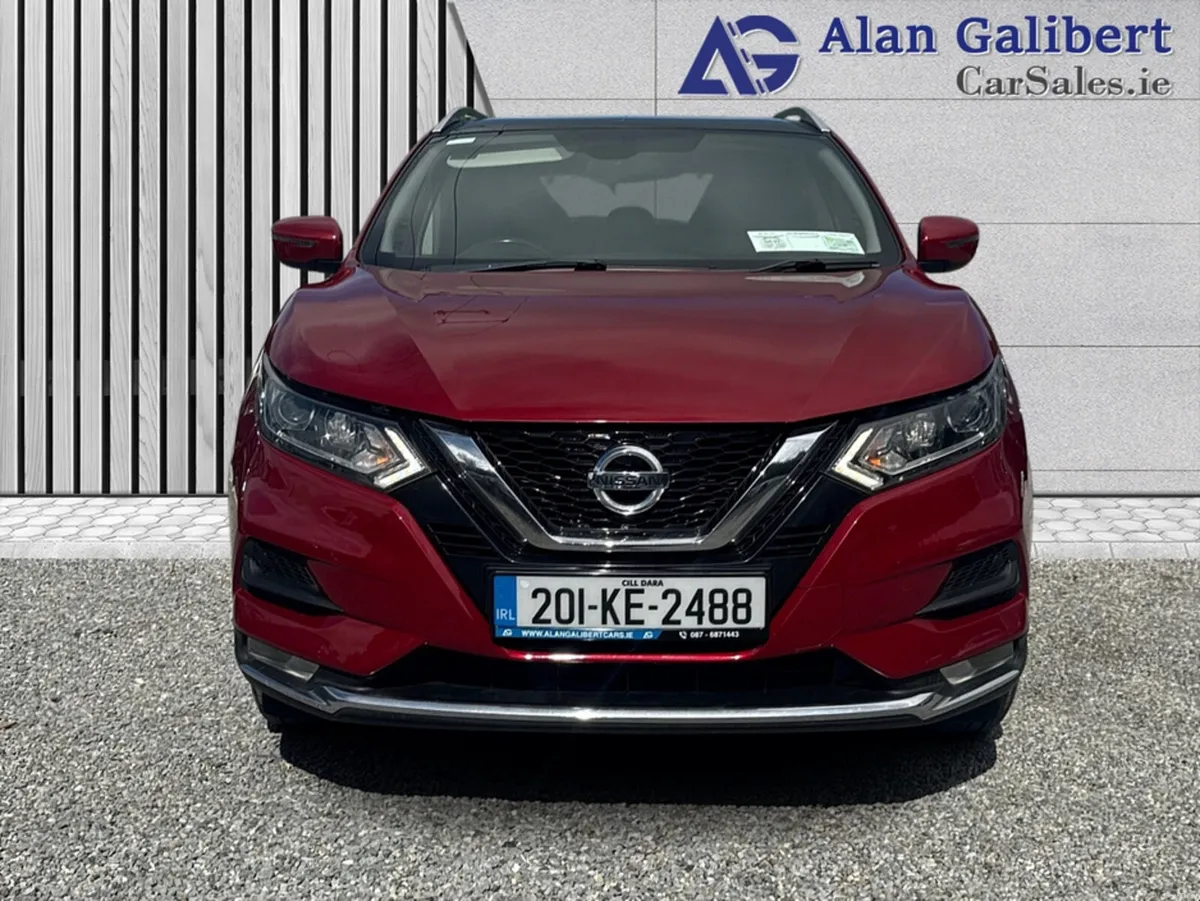 Nissan Qashqai 1.3 PETROL SUNROOF - Image 4