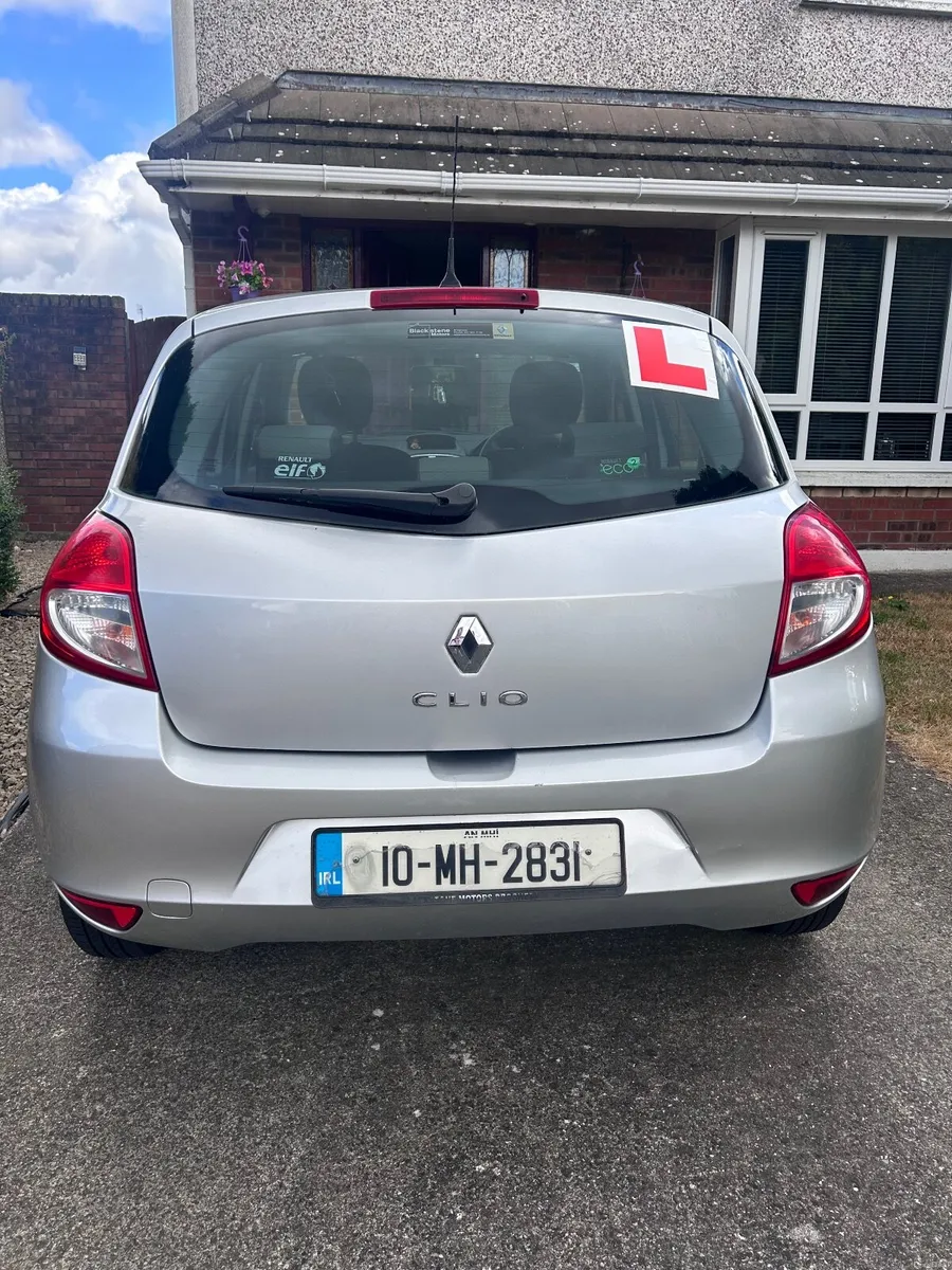 Renault Clio 2010 - Image 5