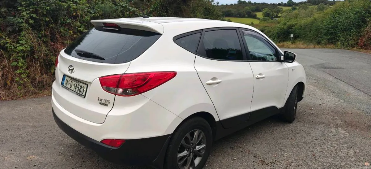 Hyundai IX35 - Image 2