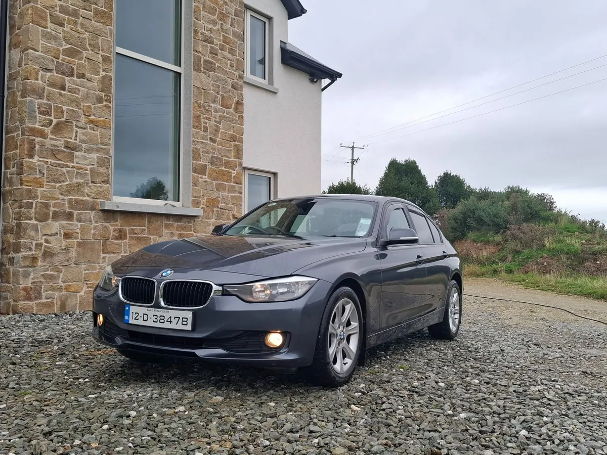 BMW 3-Series 316 - Image 5