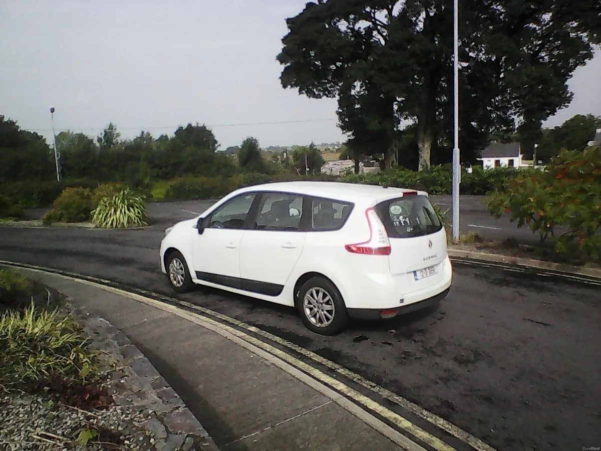 Renault Grand Scenic 2012 - Image 6