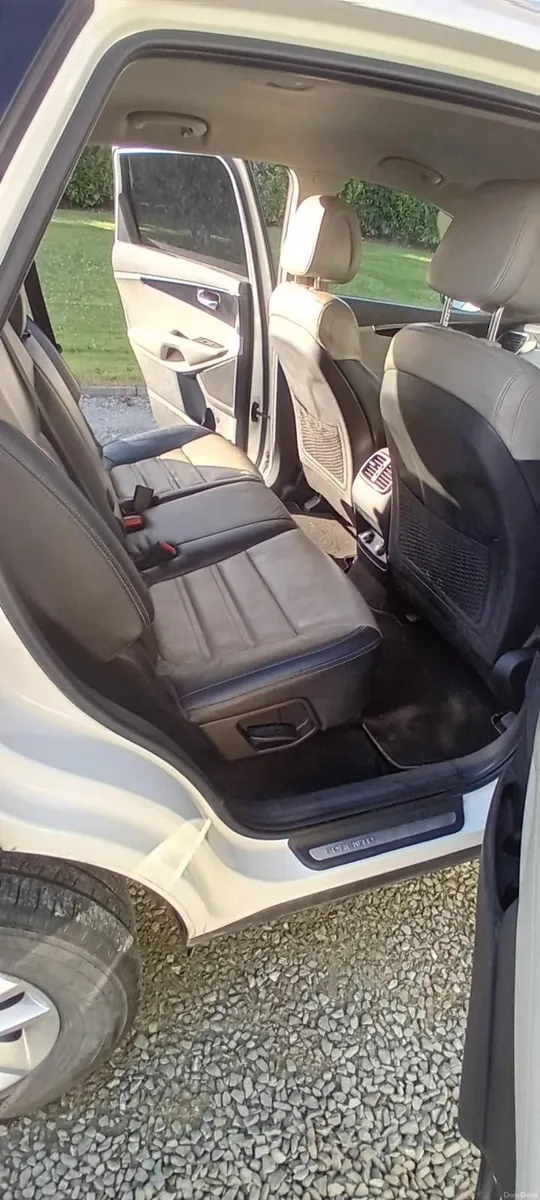Kia Sorento 2017 - Image 6