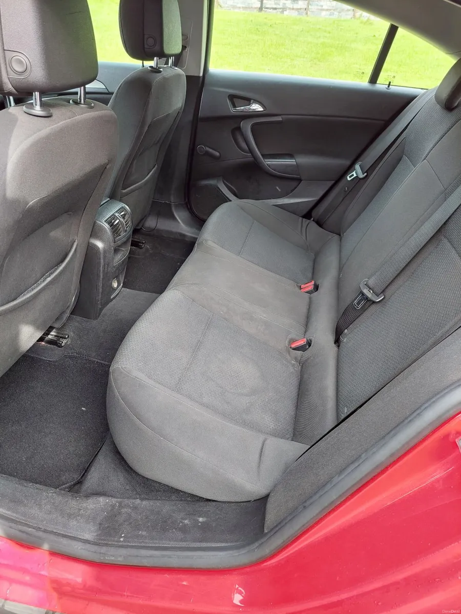 Vauxhall Insignia 2014 - Image 2