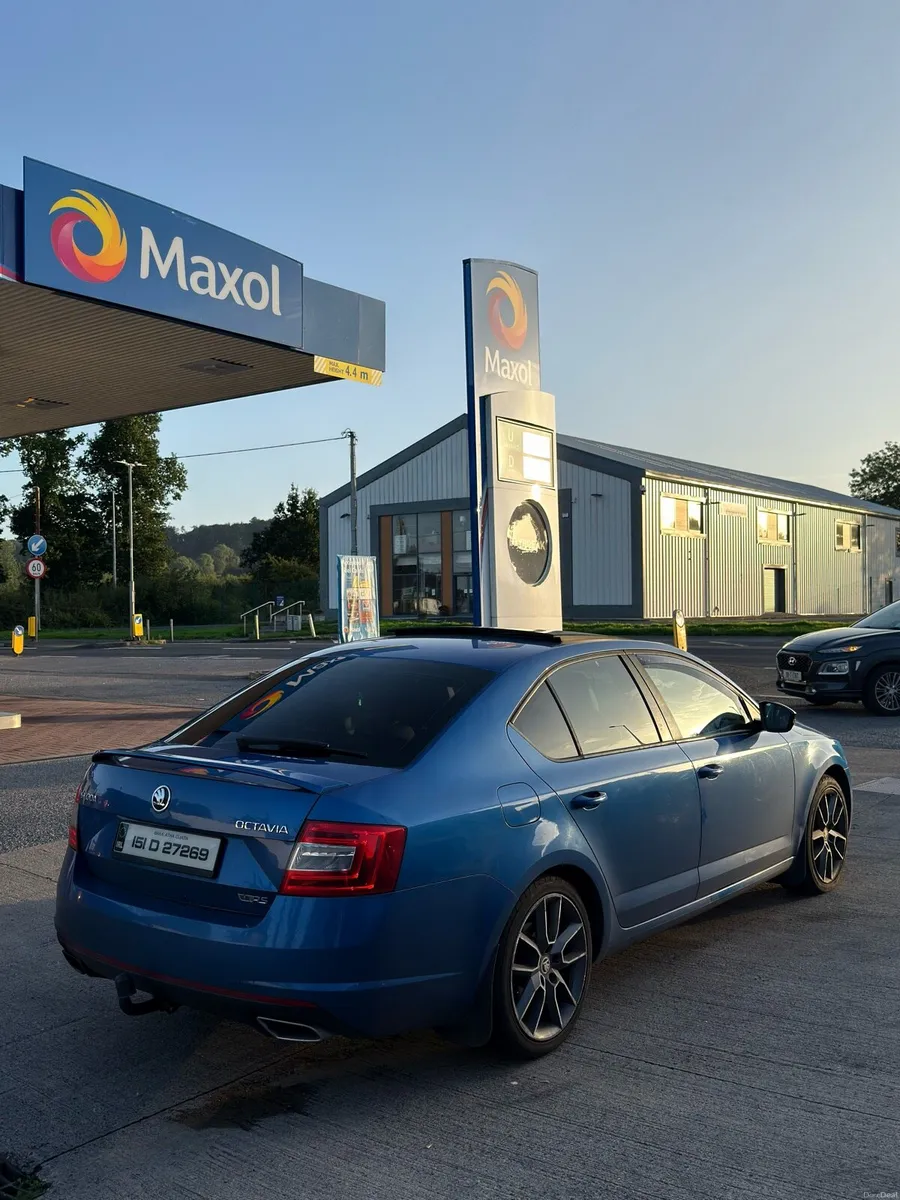 2015 Skoda Octavia vRS 2.0 TDI 184bhp Manual - Image 4