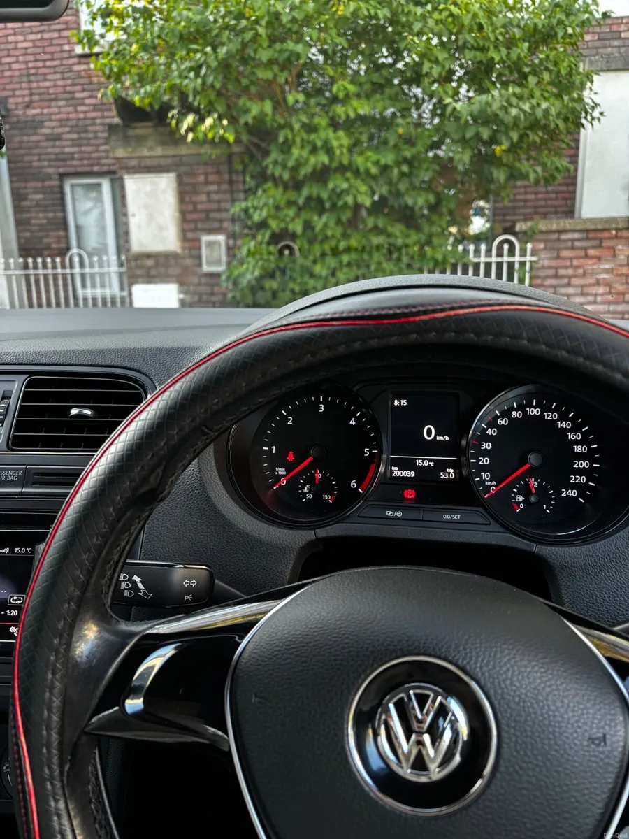 NEW STARTER CAR Volkswagen Polo 2015 1.4l - Image 4