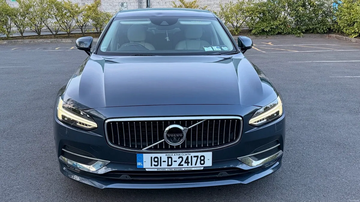 Volvo S90 D3 2019 - Image 2