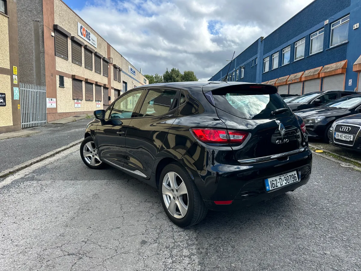 Renault Clio 2016 - Image 6