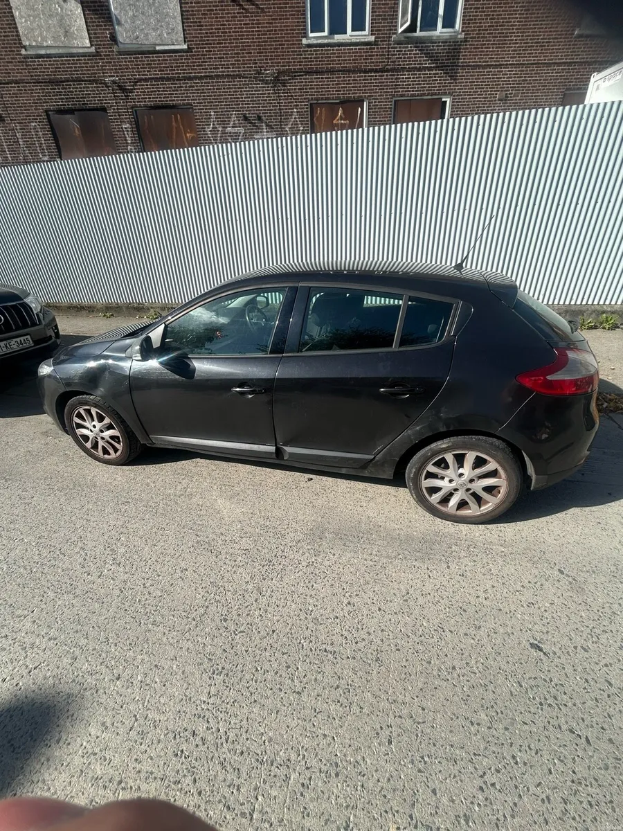Renault megane 1.5 diesel dci 2009 - Image 2