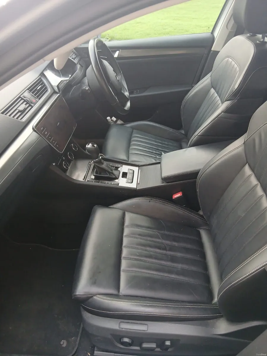 Skoda Superb 2020 - Image 5
