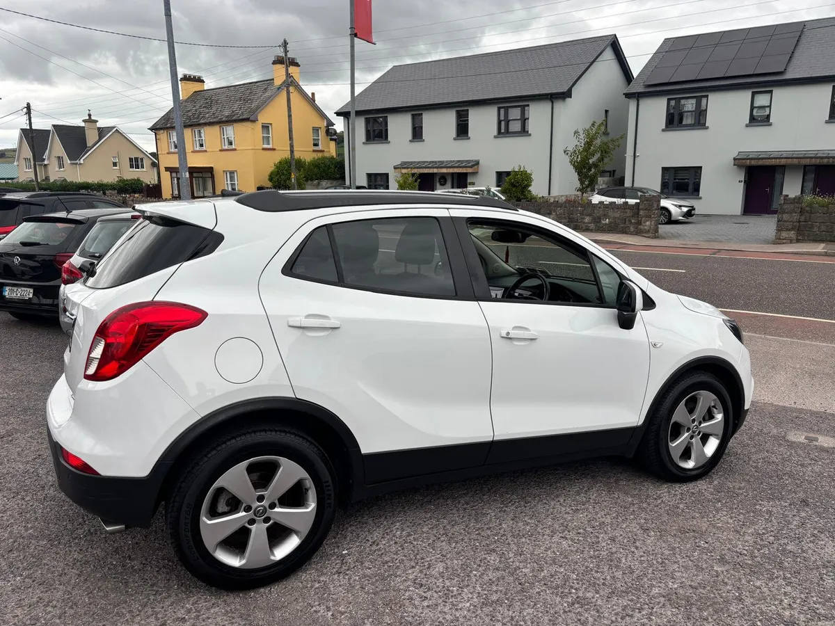 Opel Mokka 2019  PETROL  VERY  LOW  MILEAGE - Image 5