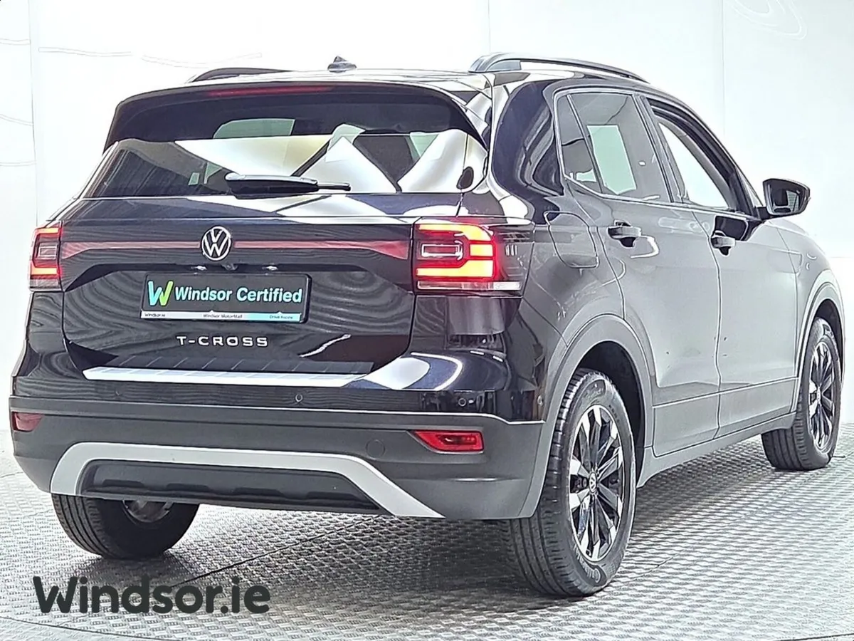 Volkswagen T-Cross 1.0 TSI Active DSG - Image 2