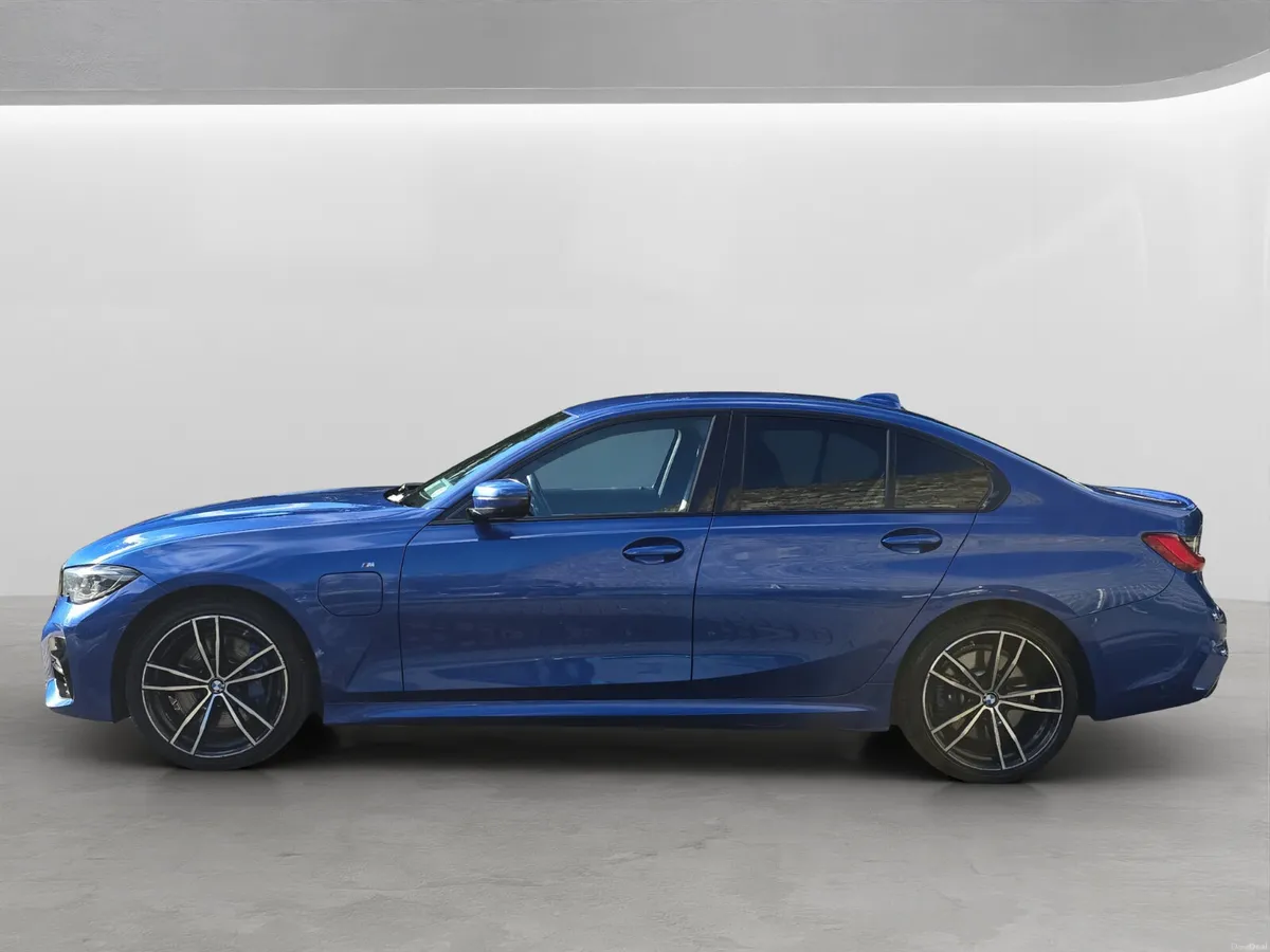 2021 BMW 330E M-SPORT AUTO. - Image 4