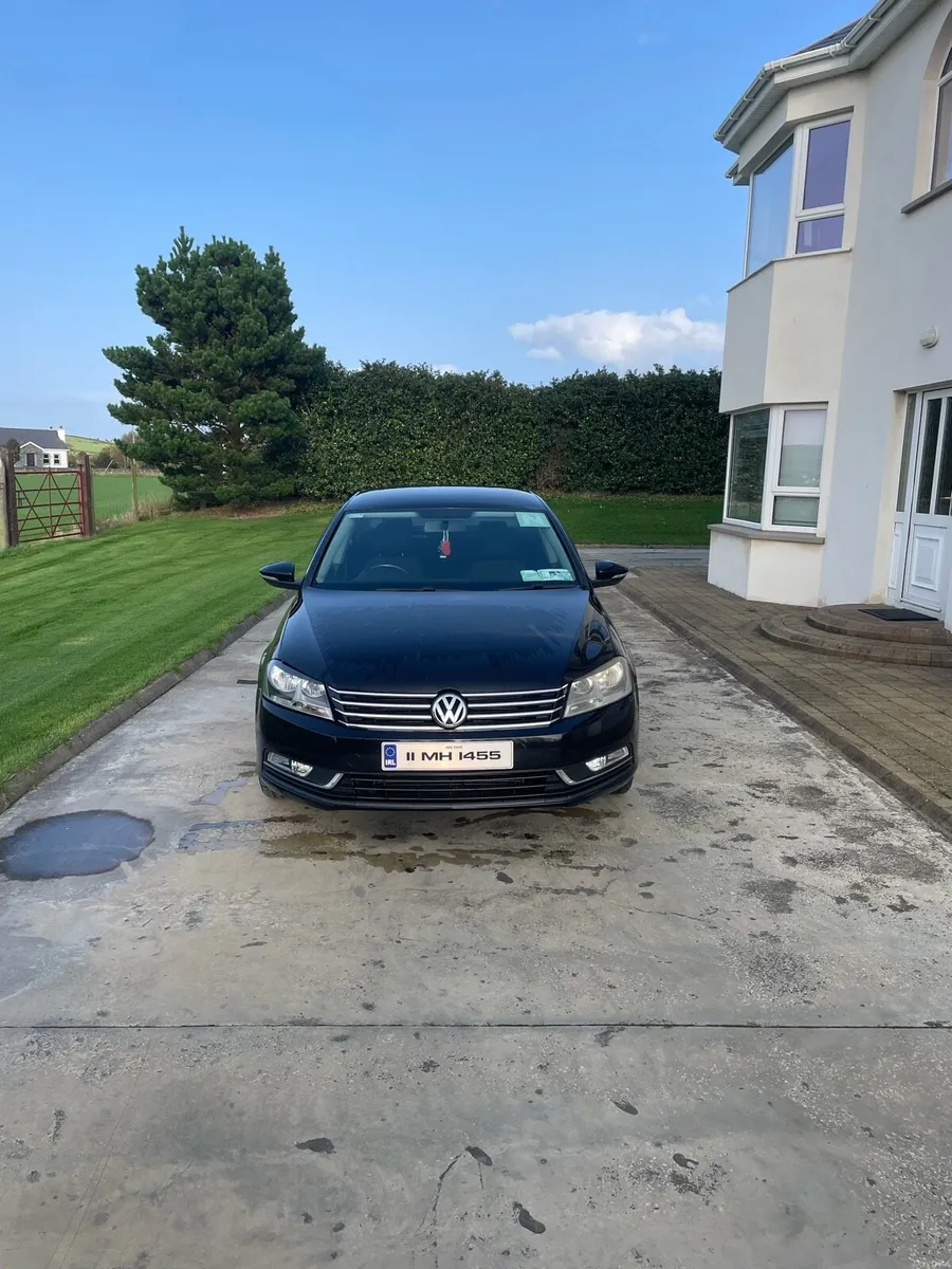 Volkswagen Passat - Image 3