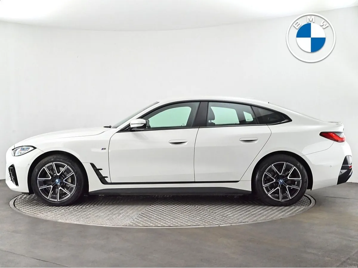 BMW i4 eDrive40 M Sport  340 Electric 83.9 kWh Aut - Image 3