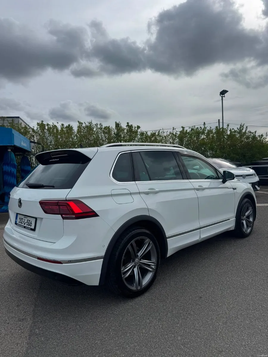 Volkswagen Tiguan 2018 - Image 3