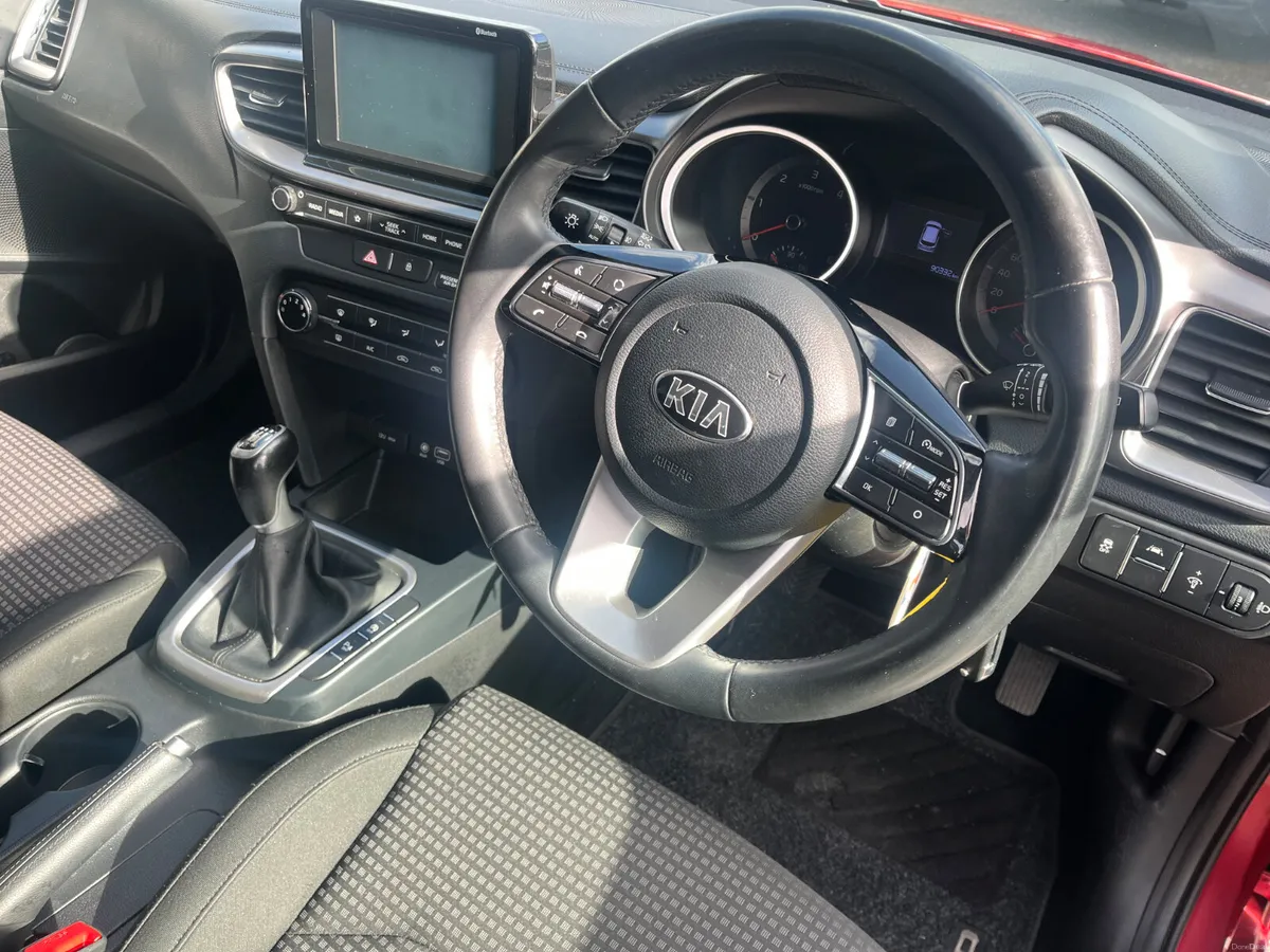 Kia Ceed 2020 - Image 6