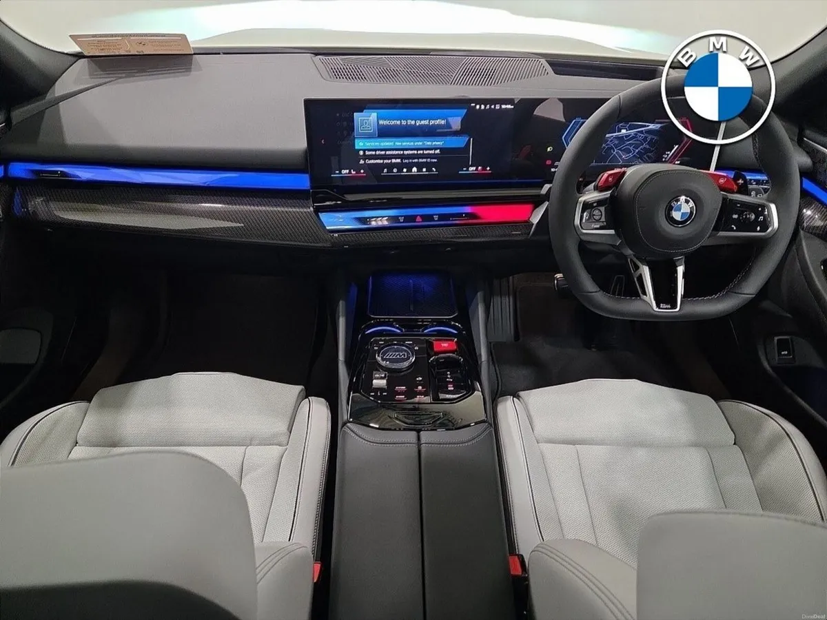 BMW M5 Touring - Image 4